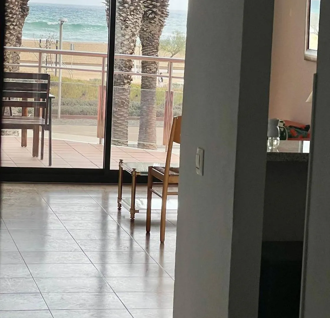 Primera Linea Seaview Apartment Empuriabrava